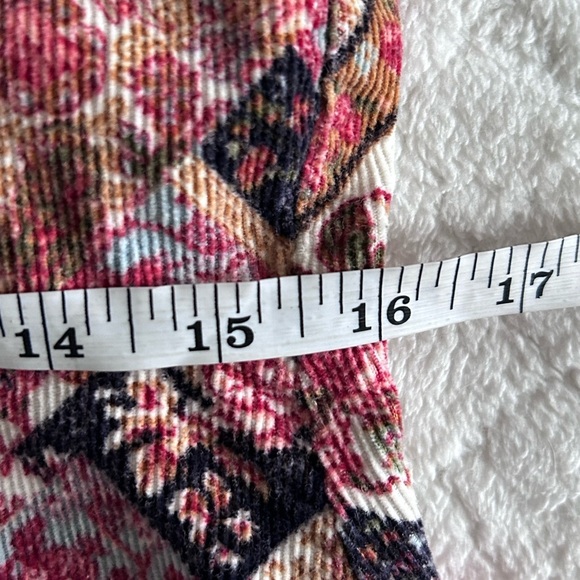 ⭐️ Made in California Vintage Printed Corduroy Sleeveless Top Size 7 - Picture 7 of 9